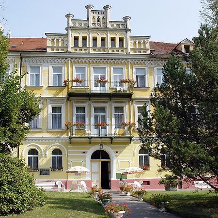 Hotel Luisa Frantiskovy Lazne Exterior photo